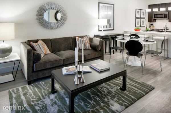 Beautiful 2 Bedroom 2 Bathroom Apt - Pets Welcome / Portchester - Photo 2 of 11