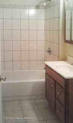 5701 Jackson St - Photo 2 of 5