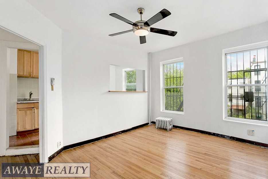 141 Huntington Street #2