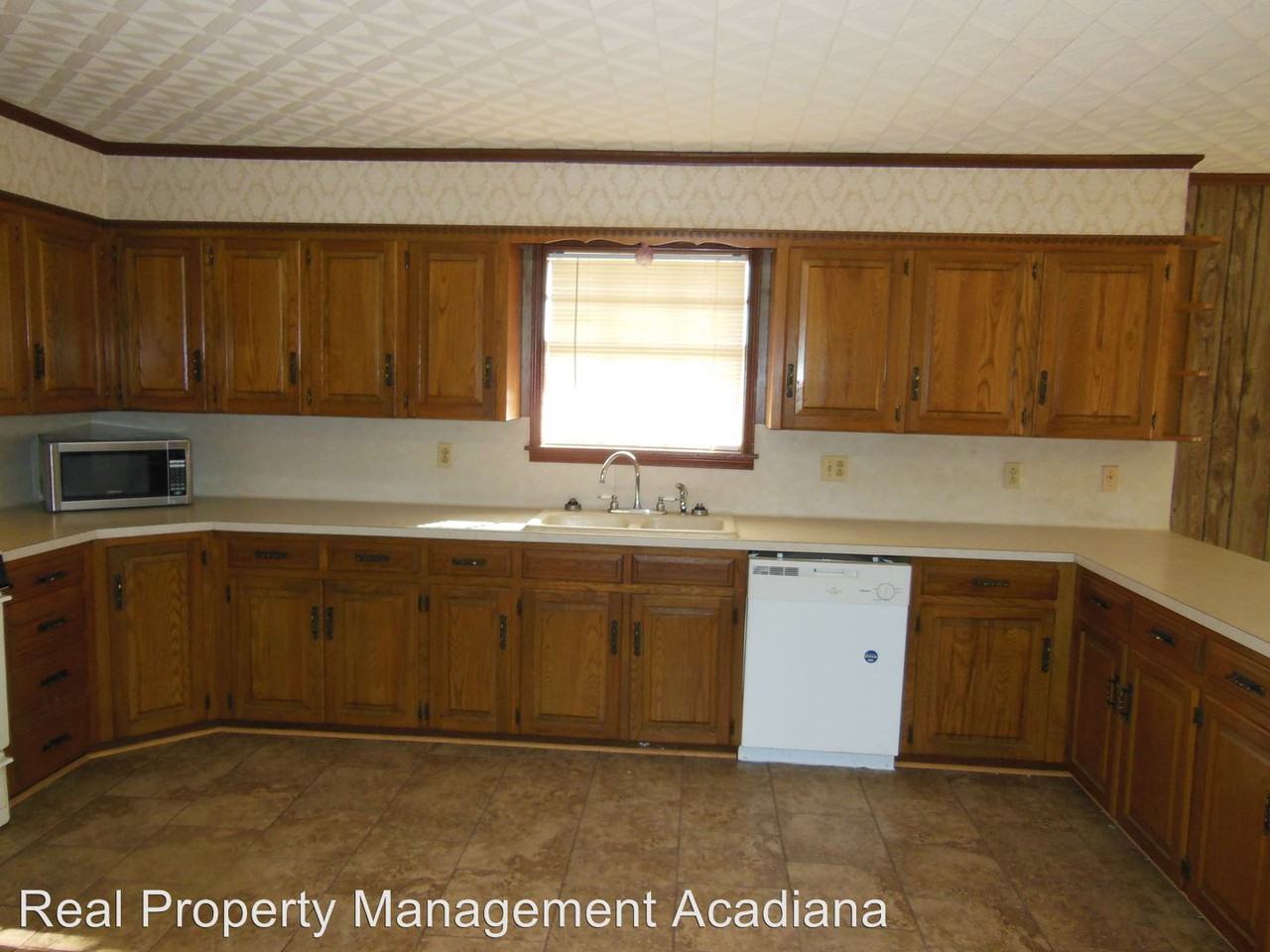 1316 Duhon Rd - Photo 3 of 9