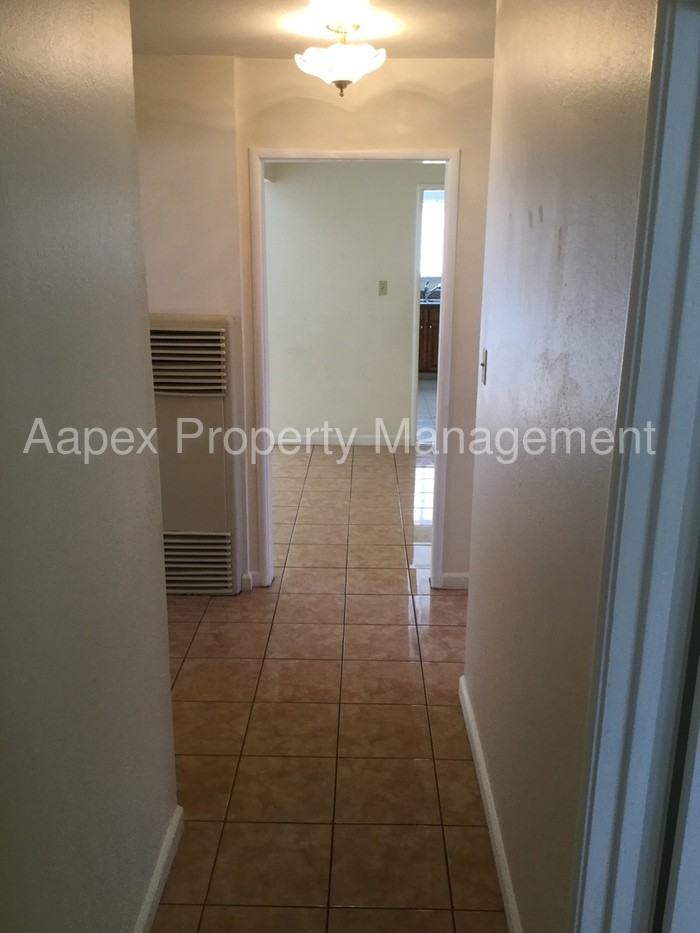 24072 Edloe Dr - Photo 3 of 16