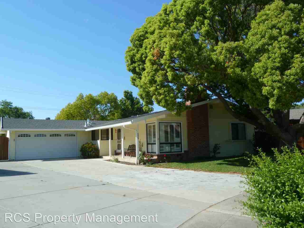 1525 Hilton Ct - Photo 2 of 15