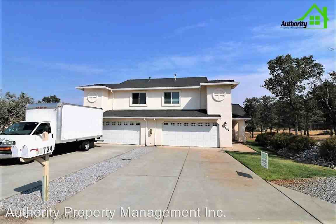 19764 Indian Creek Dr - Photo 3 of 21