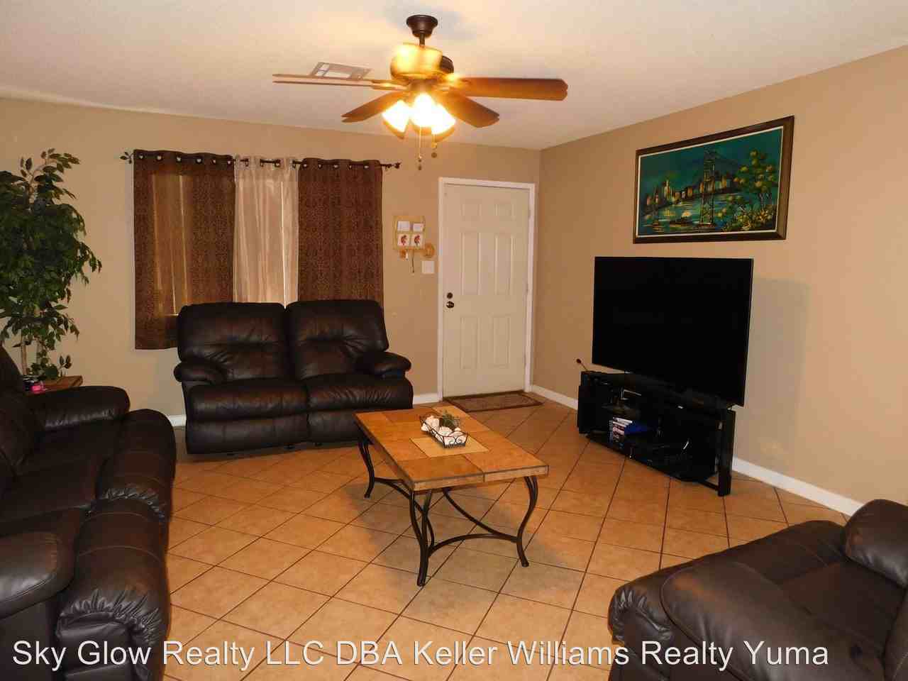 8554 E 38th St - Photo 2 of 19