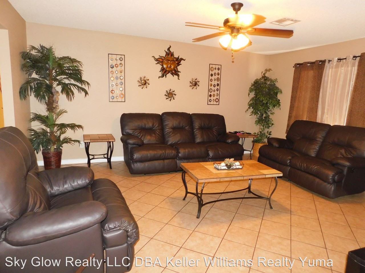 8554 E 38th St - Photo 3 of 19