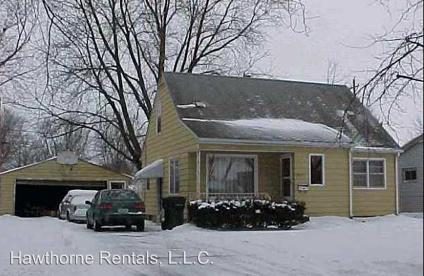 1637 Heath St - Photo 3 of 3