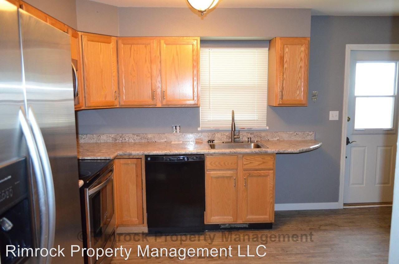 1411 Eldorado Dr - Photo 3 of 12