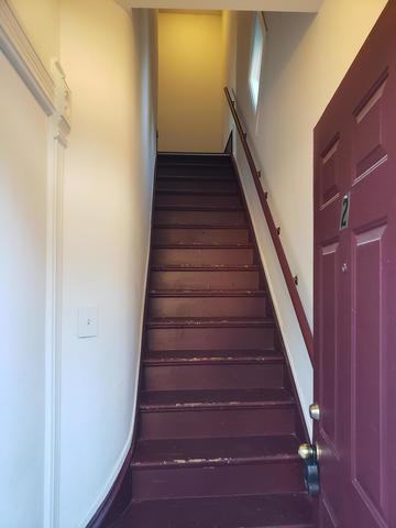 814 St John St #2 - Photo 3 of 12