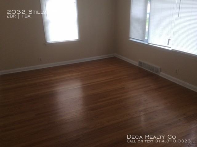 2032 Stillwater Dr - Photo 2 of 9