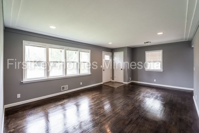 5133 France Ave N - Photo 2 of 14