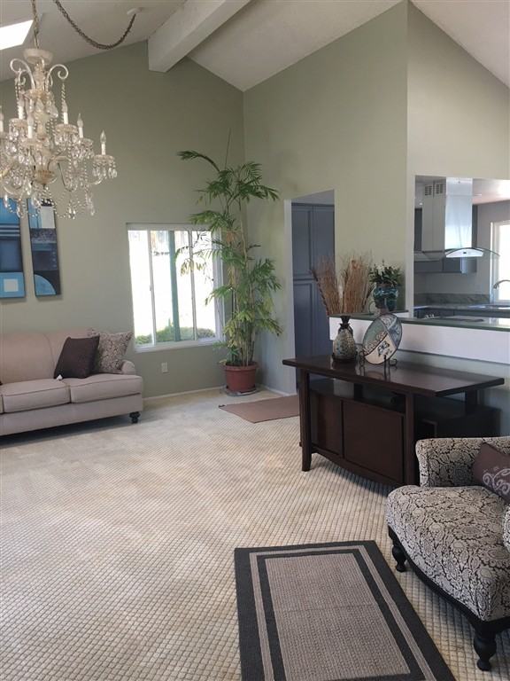 1455 Laurel Ave - Photo 2 of 10