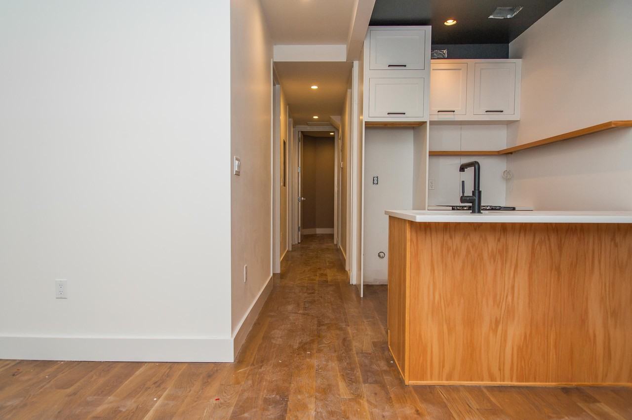 437 Throop Avenue #2R