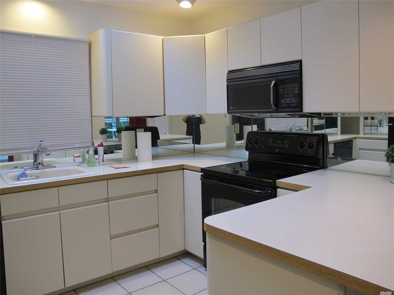 39 Skylark Ln - Photo 3 of 18