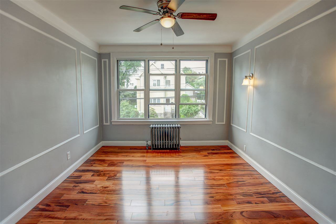 166 Woodridge St #2 - Photo 3 of 15