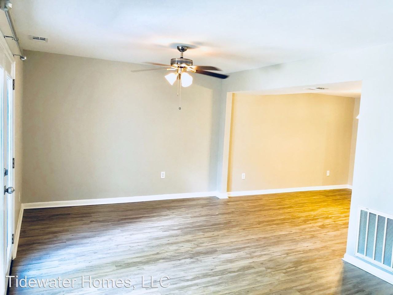 6417 Stoney Point S - Photo 3 of 12