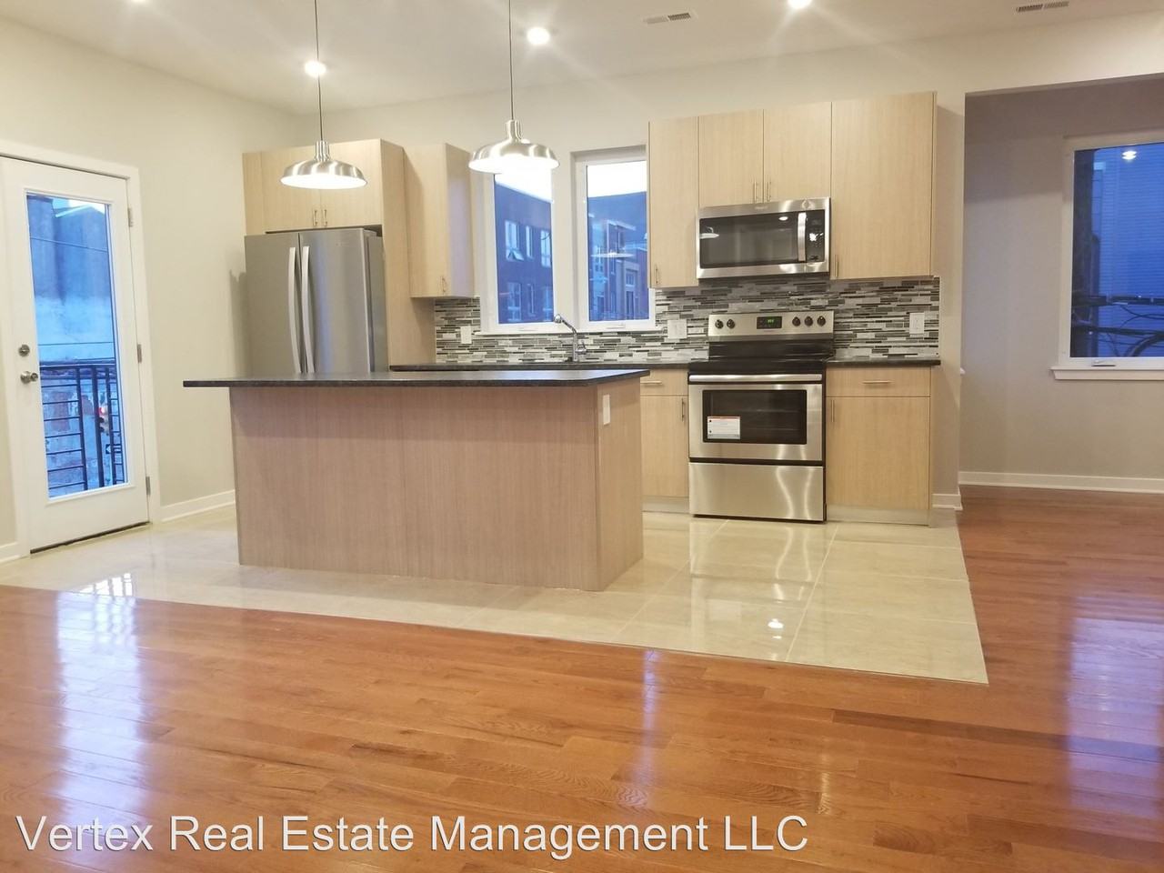 831 N 15th st - Photo 3 of 25