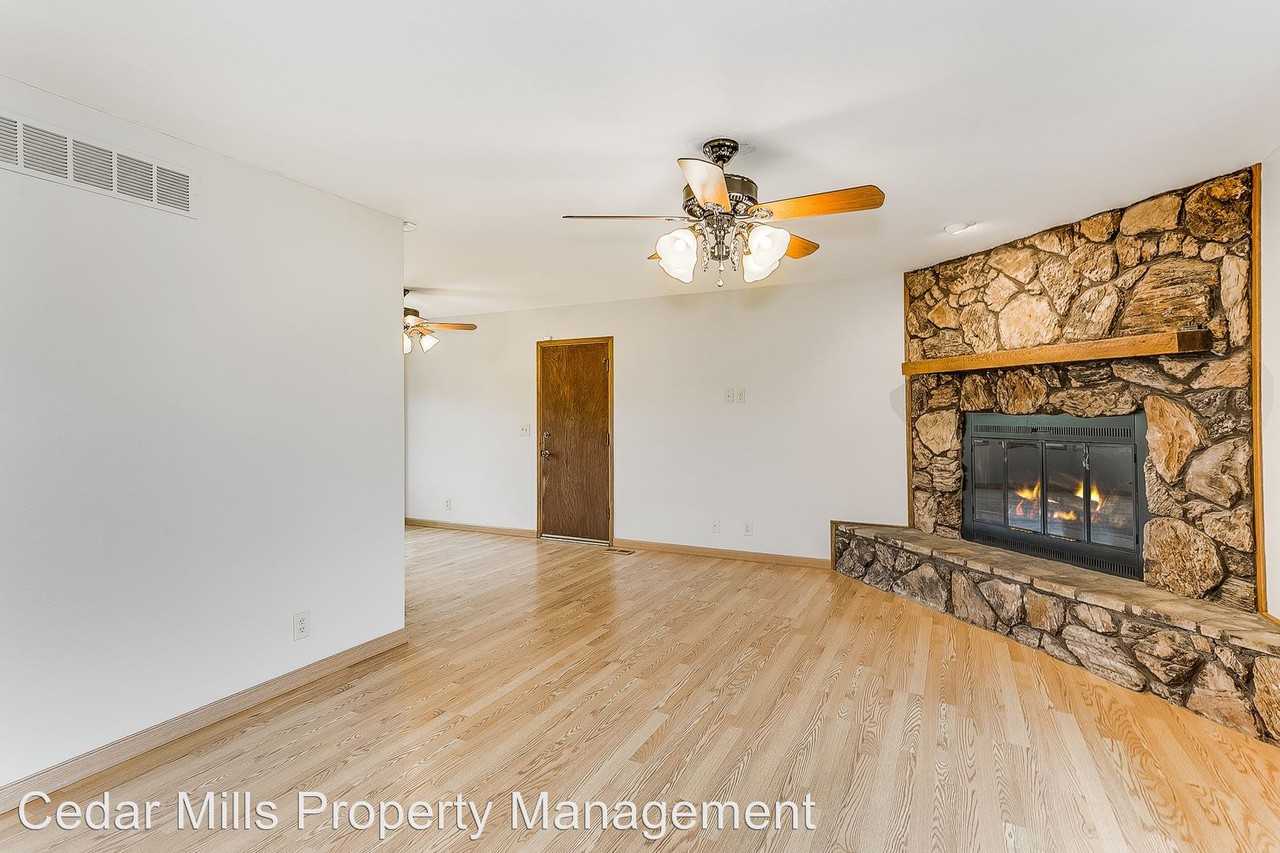 3179 SW Farmstead Rd - Photo 3 of 27