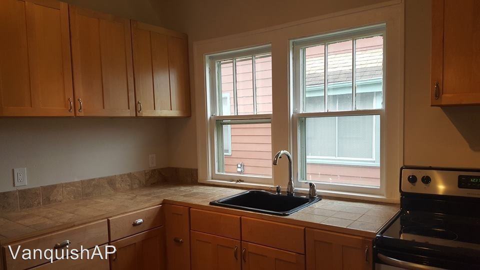 1615 W St Germain St - Photo 3 of 9