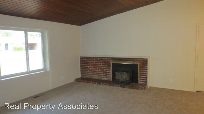 22509 56th Ave W - Photo 3 of 19