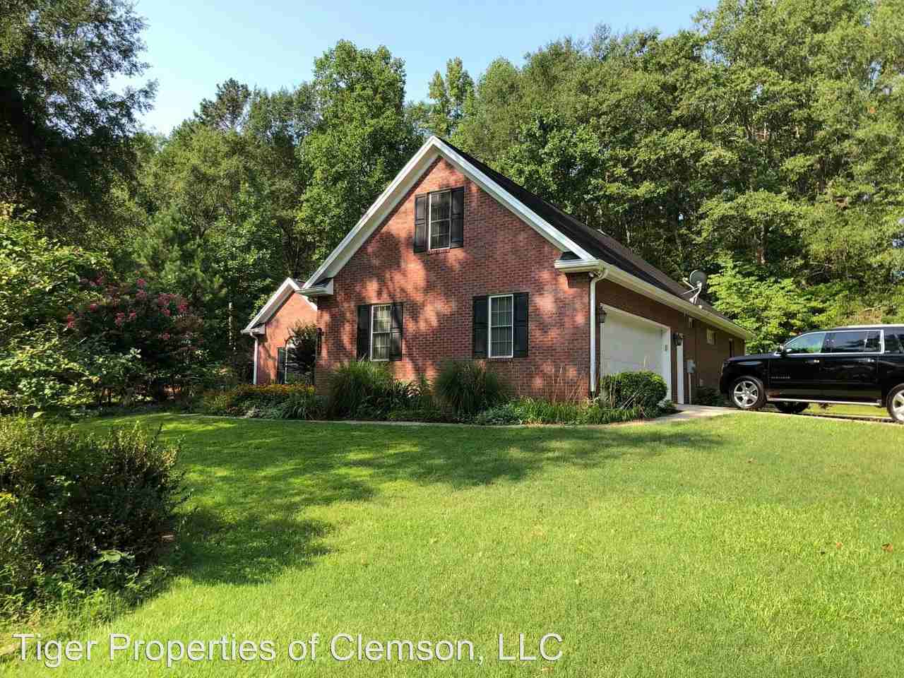 127 Richland Creek Dr - Photo 2 of 3