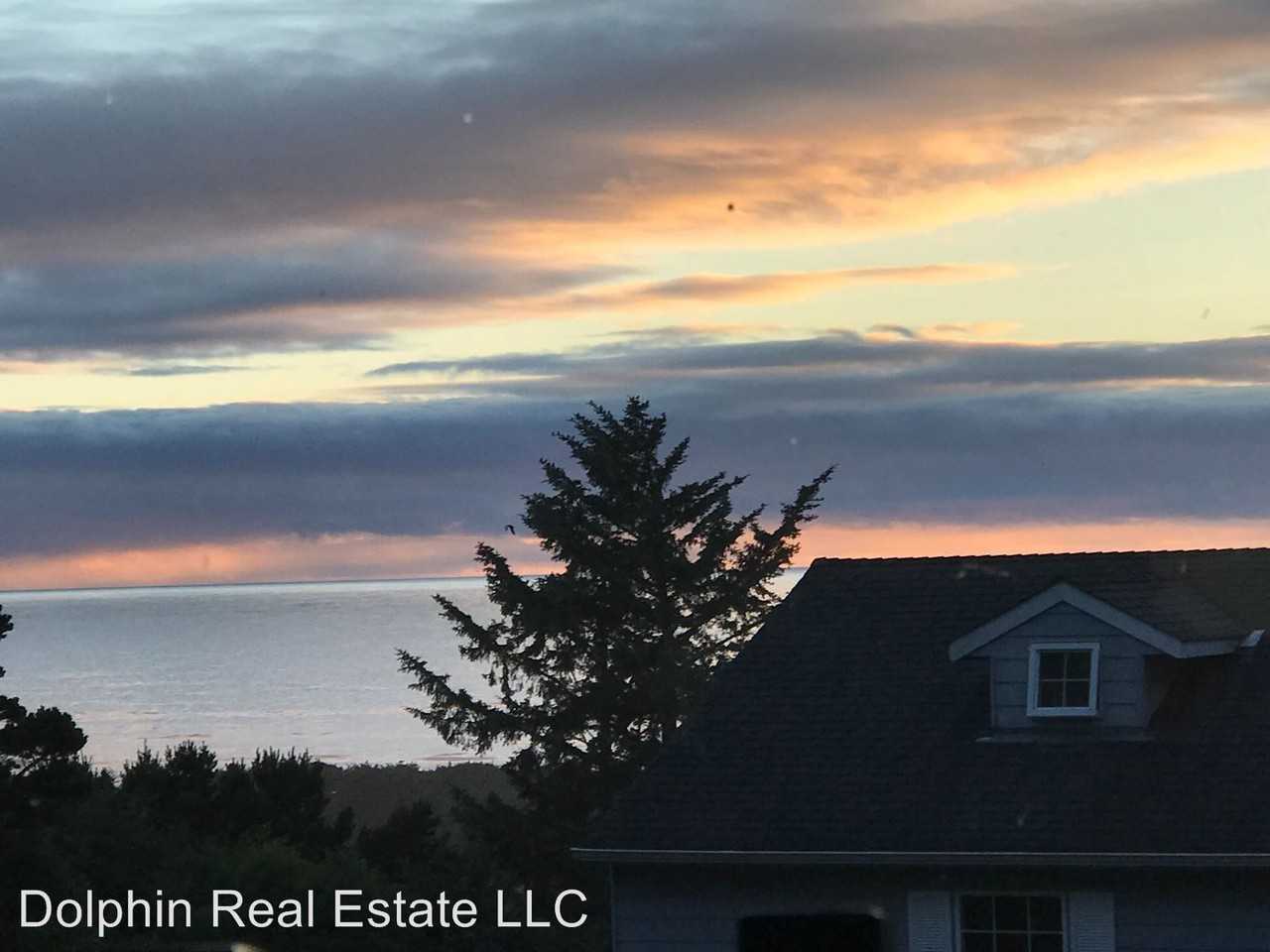 948 NW Lanai Loop - Photo 2 of 17