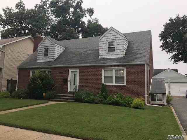 726 Wren Ct - Photo 2 of 11