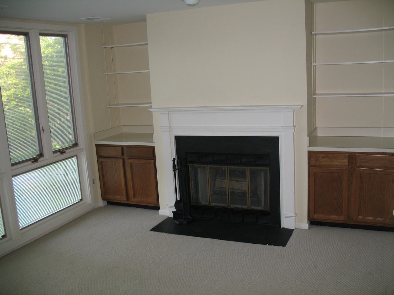 10701 Kings Riding Way - Photo 3 of 5
