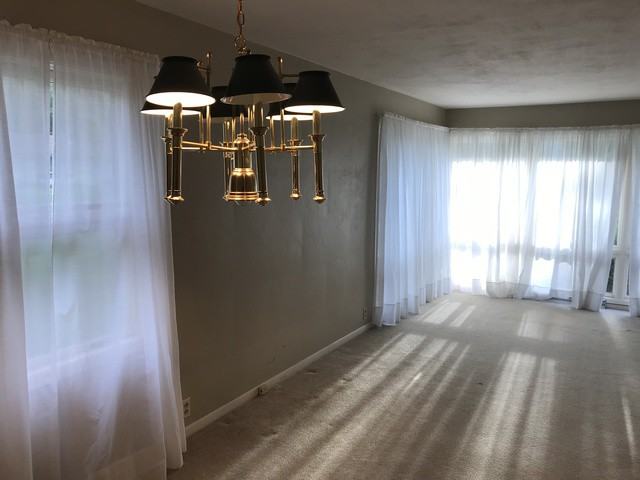 1814 Clover Ln - Photo 3 of 5