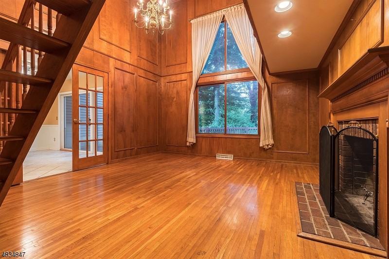 34 Hunters Cir - Photo 3 of 25