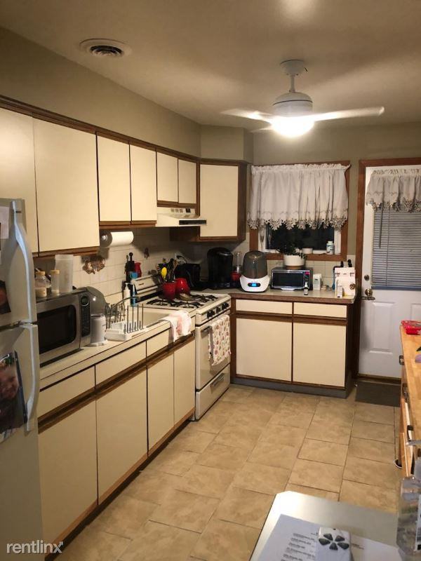 16 Lowerre Pl - Photo 3 of 11