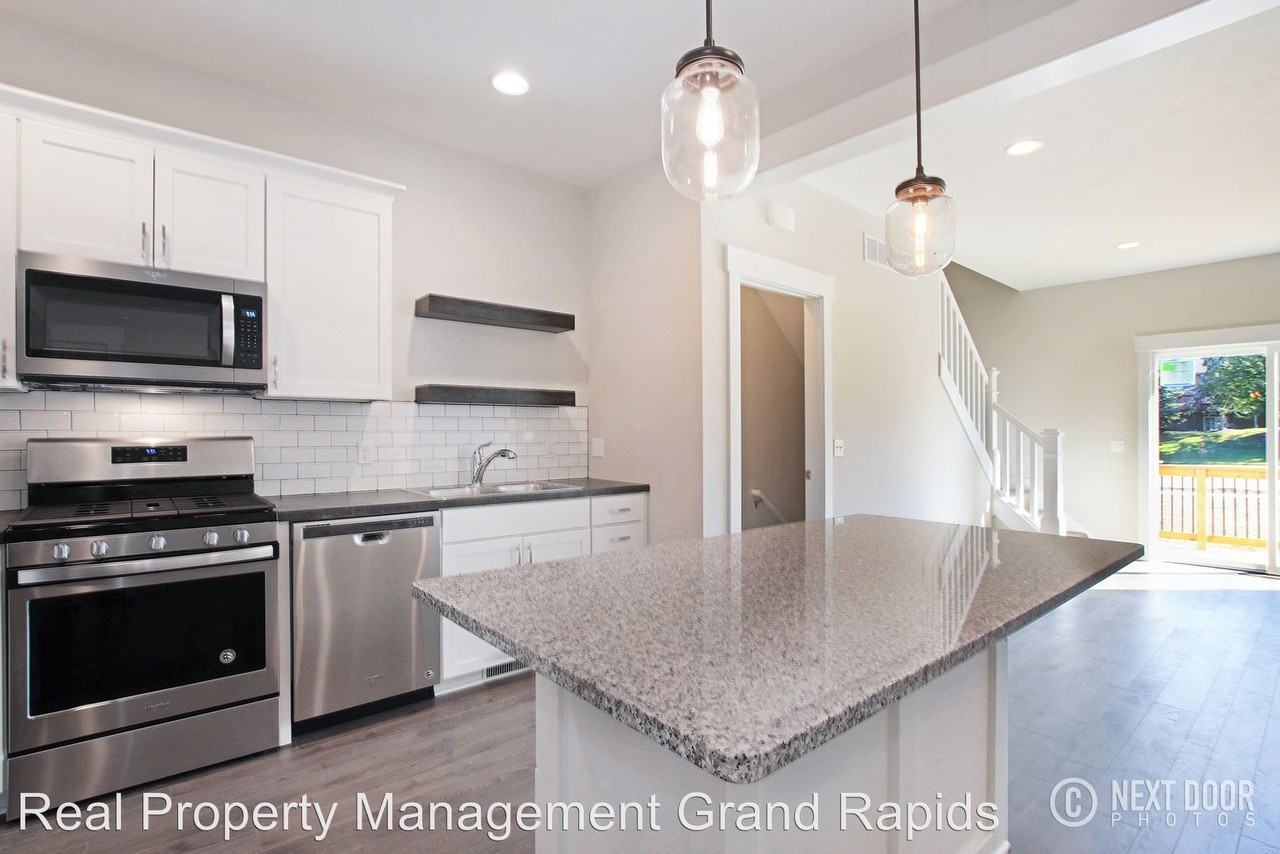 3732 Kaylee Lane Apartments in Hudsonville, MI 49426 Zumper