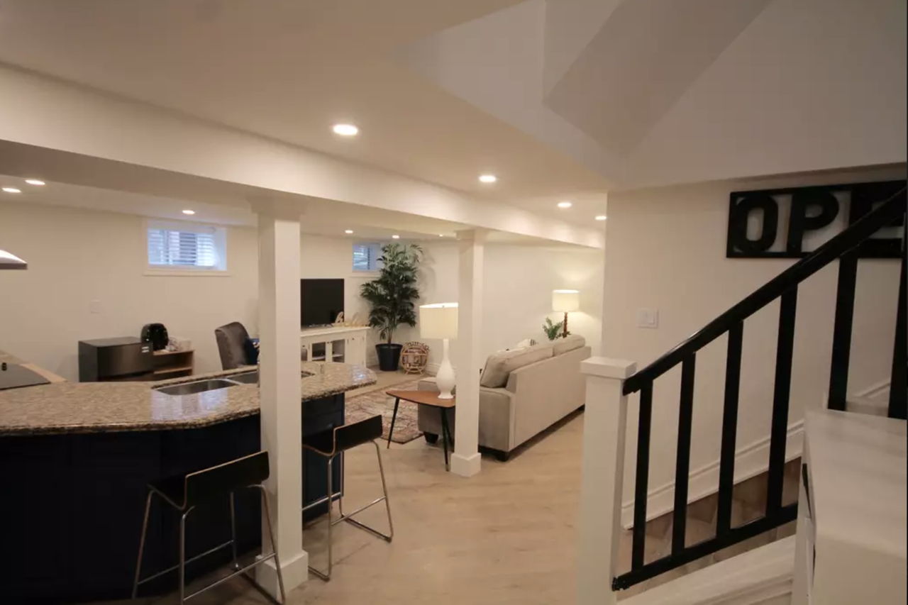 39 Mount Royal Avenue - Photo 2 of 7