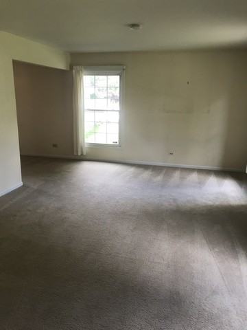 1613 Clyde Dr - Photo 3 of 13