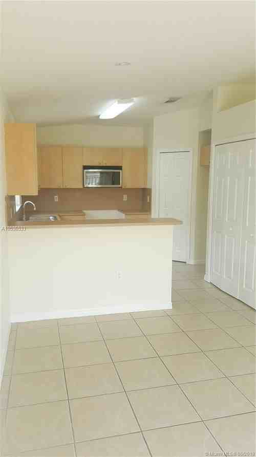 13623 SW 278th Terrace - Photo 2 of 8