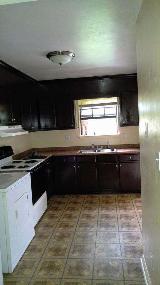 1225 Seaboard Avenue #A - Photo 3 of 11