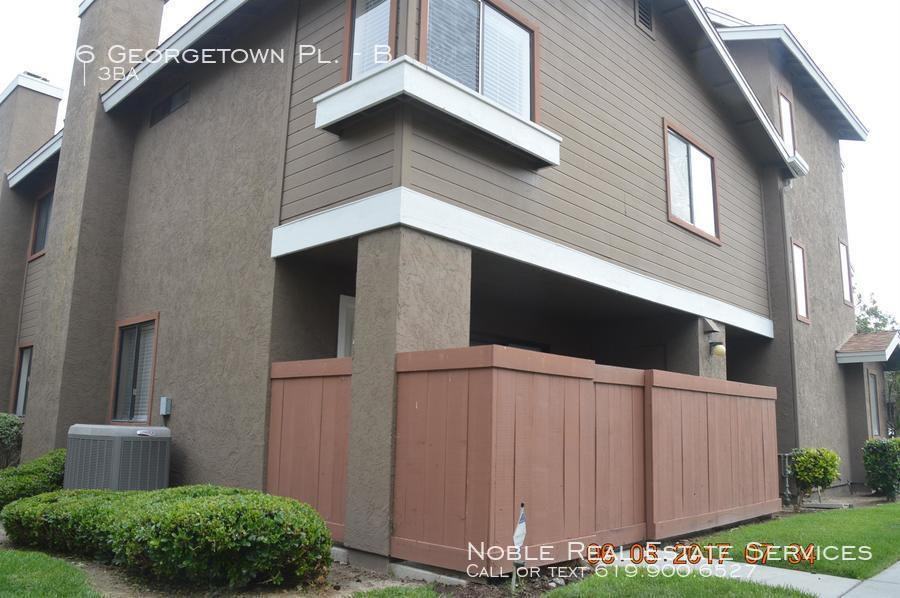 526 Georgetown Pl #B - Photo 3 of 18