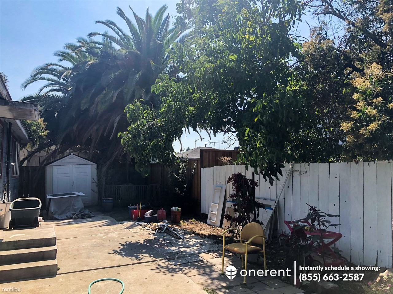 581 Illinois Ave - Photo 3 of 14