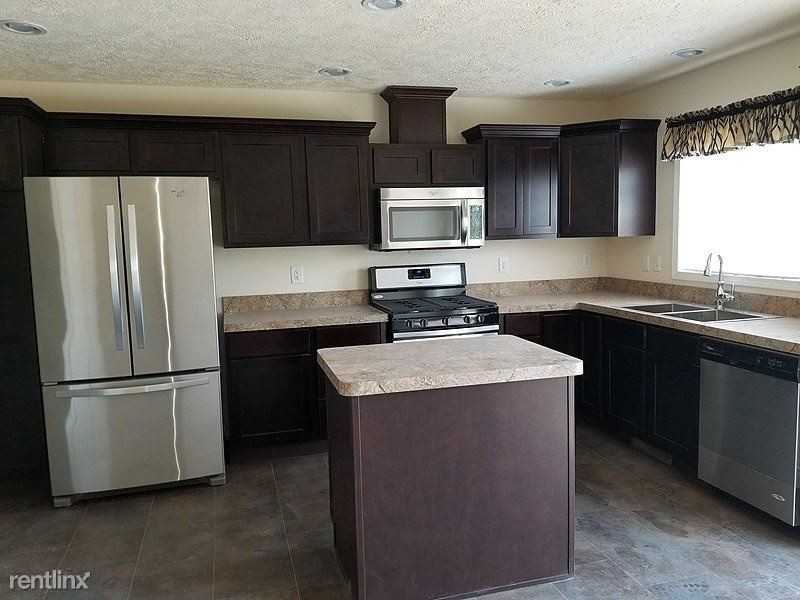 8289 Morse Lake Ave SE - Photo 2 of 21