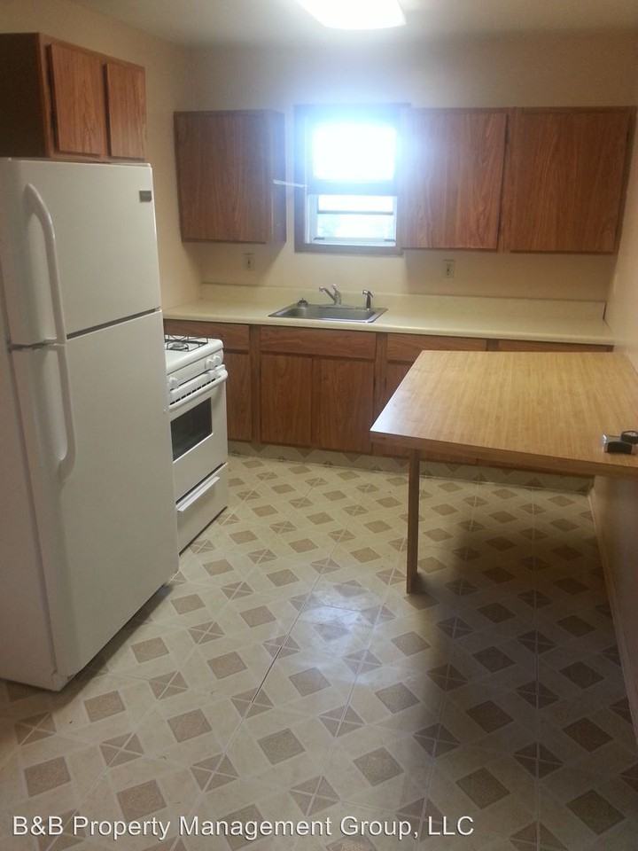 30 Spring Street - Photo 2 of 8