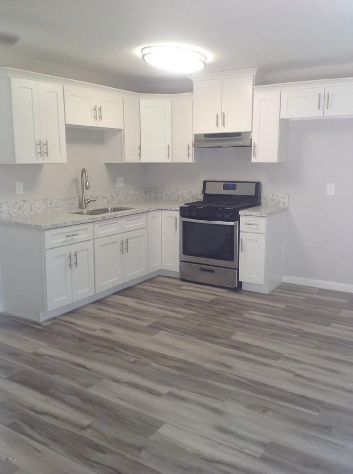 1993 Glen Ave - Photo 2 of 7