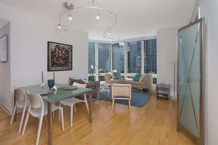 301 Mission Street #4H