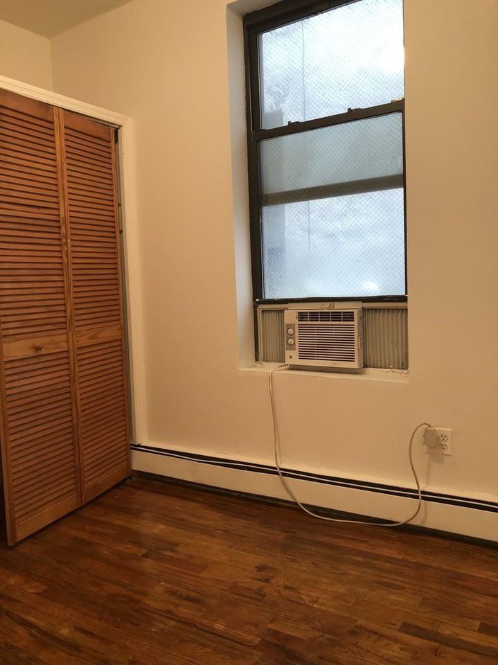 Rivington St #3D - Photo 3 of 5