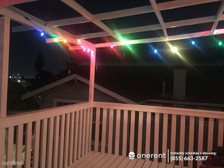 5031 Bancroft Ave - Photo 3 of 18