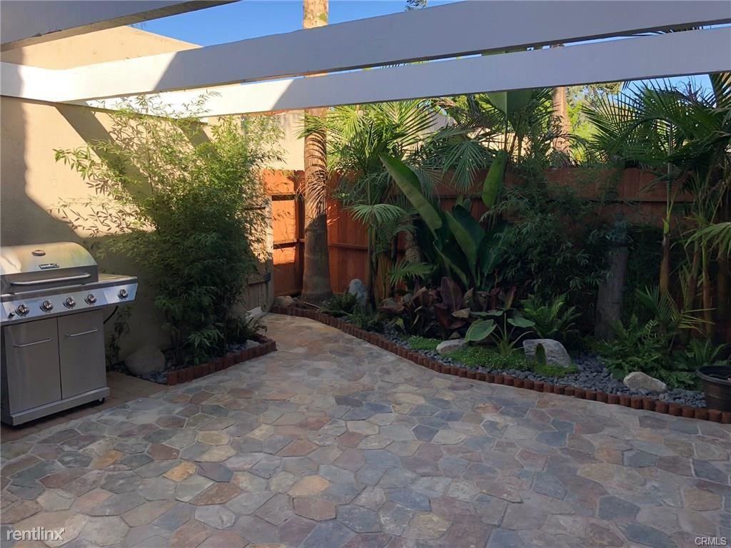 2610 Vista Del Oro - Photo 2 of 16