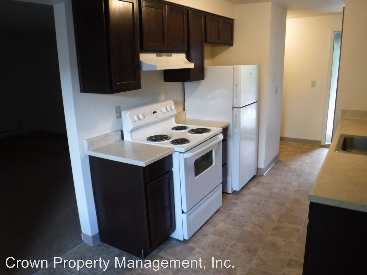 5467 Commercial St SE - Photo 3 of 3