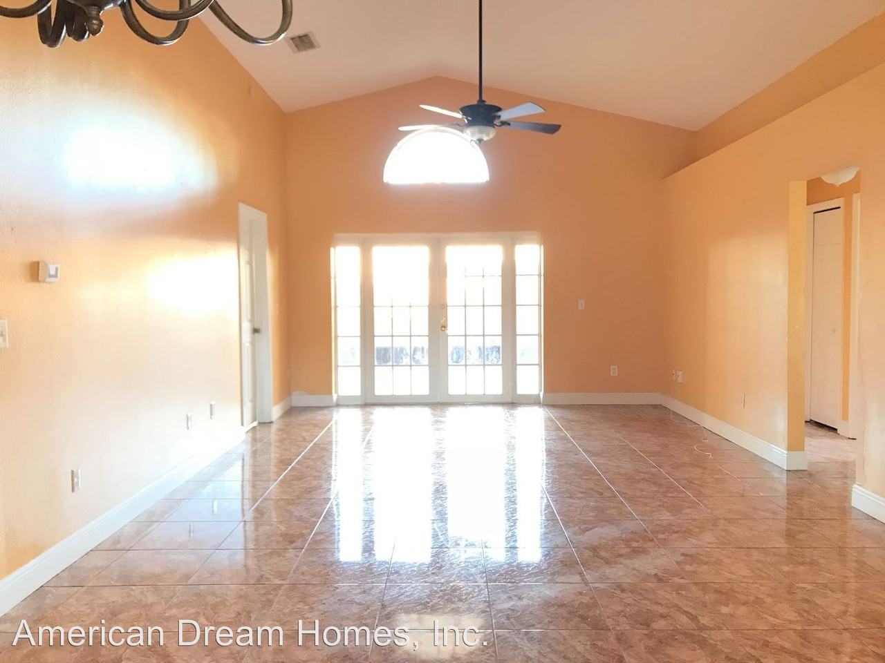 876 Ferry Landing Ln - Photo 3 of 20