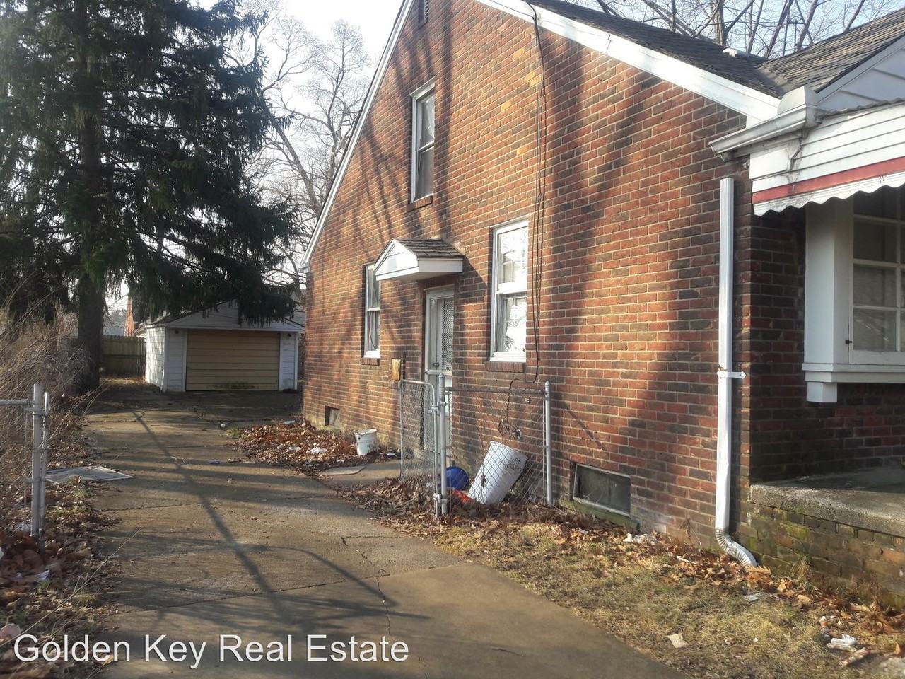14188 Collingham Dr - Photo 2 of 7