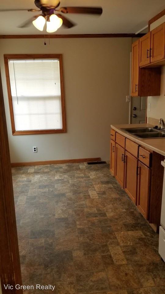 2937 Prentice Dr - Photo 3 of 9