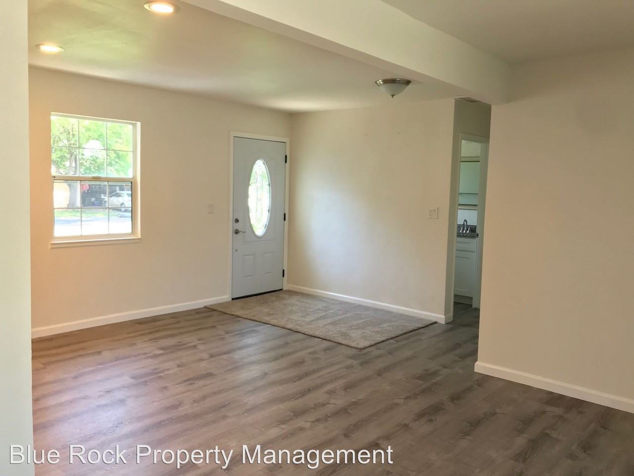 4575 Northglen St - Photo 3 of 17