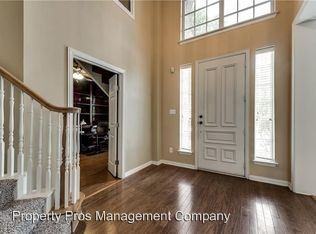 707 Baldwin Ct - Photo 2 of 8